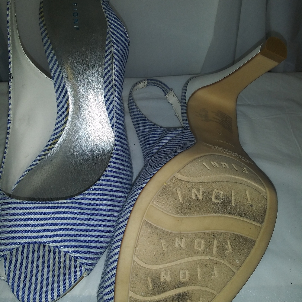 Fioni Shoes - Picture 2 of 7